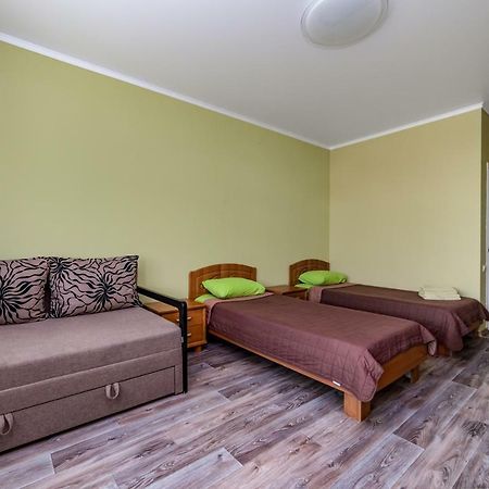 Green Hotel-Club Затока Экстерьер фото