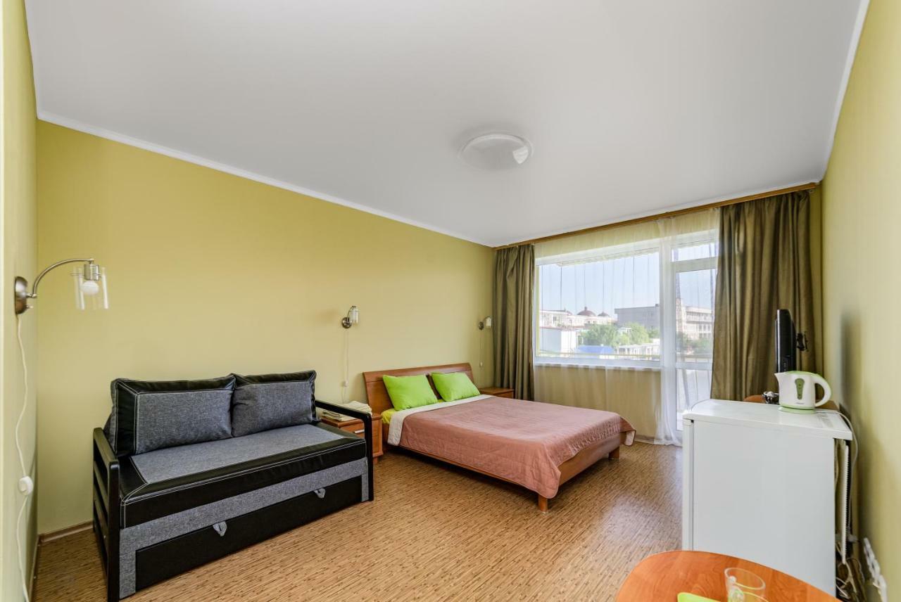Green Hotel-Club Затока Экстерьер фото