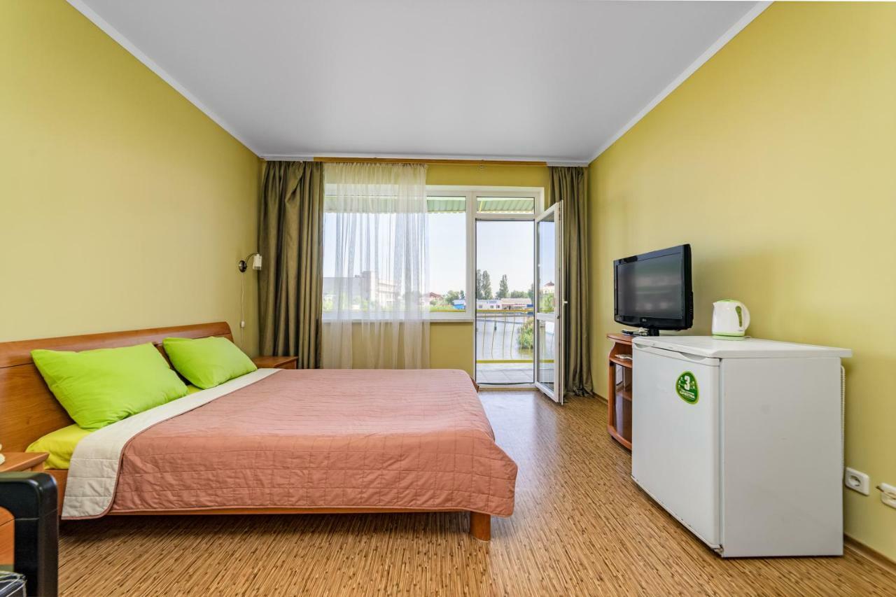 Green Hotel-Club Затока Экстерьер фото
